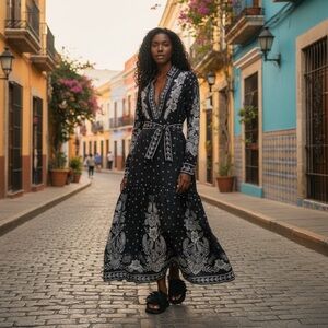 Farm Rio | Floral Maxi Dress w Tie Waist | Black & White | Size M